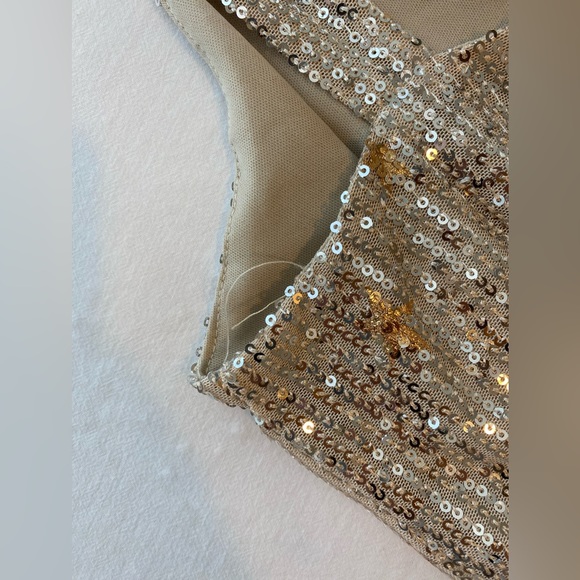 Altar’d State Gold Sequin Star Tank Top - Picture 3 of 4